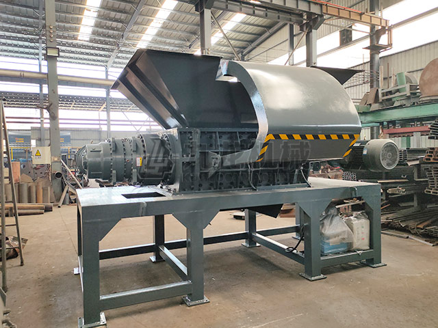 撕碎機(jī) 撕碎機(jī)